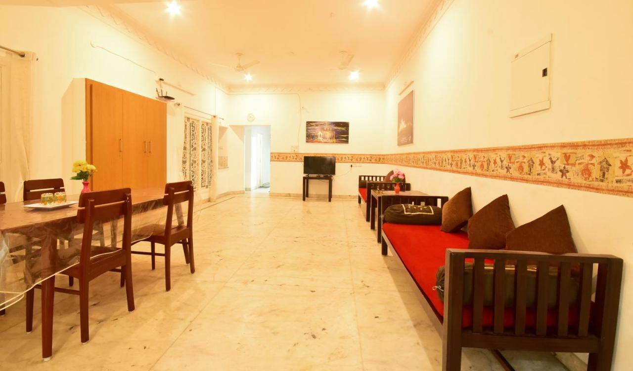 Bharathi Residhome Пондичери Екстериор снимка